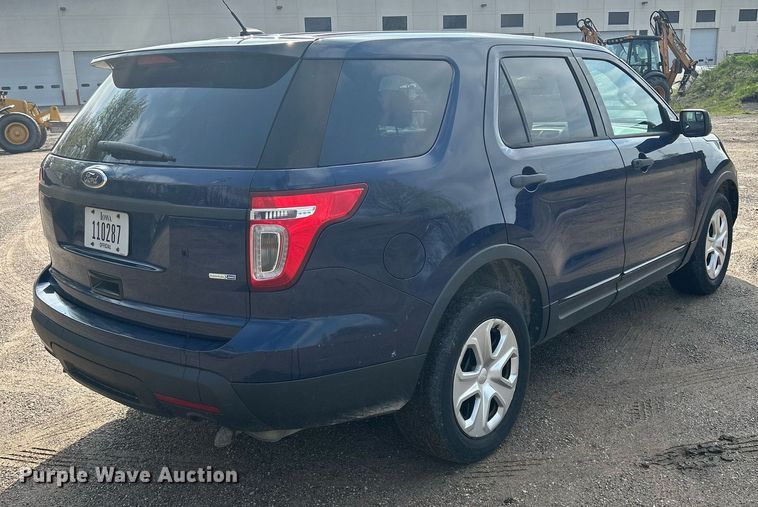 image for item DR4584 2013 Ford Explorer Police Interceptor  SUV