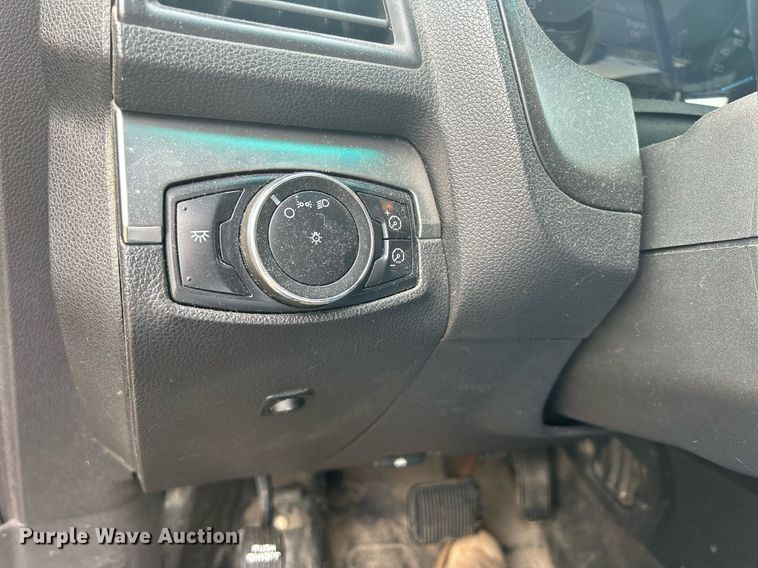 image for item DR4584 2013 Ford Explorer Police Interceptor  SUV