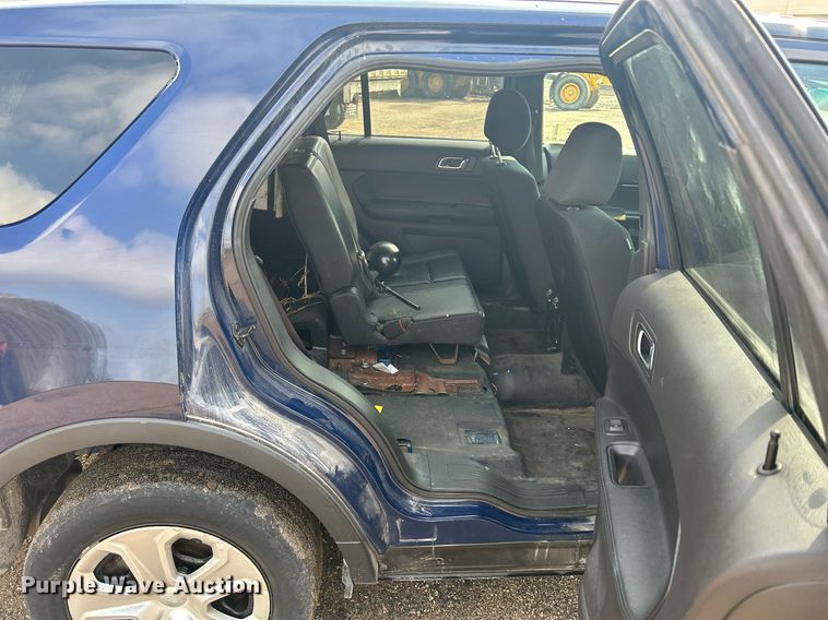 image for item DR4584 2013 Ford Explorer Police Interceptor  SUV