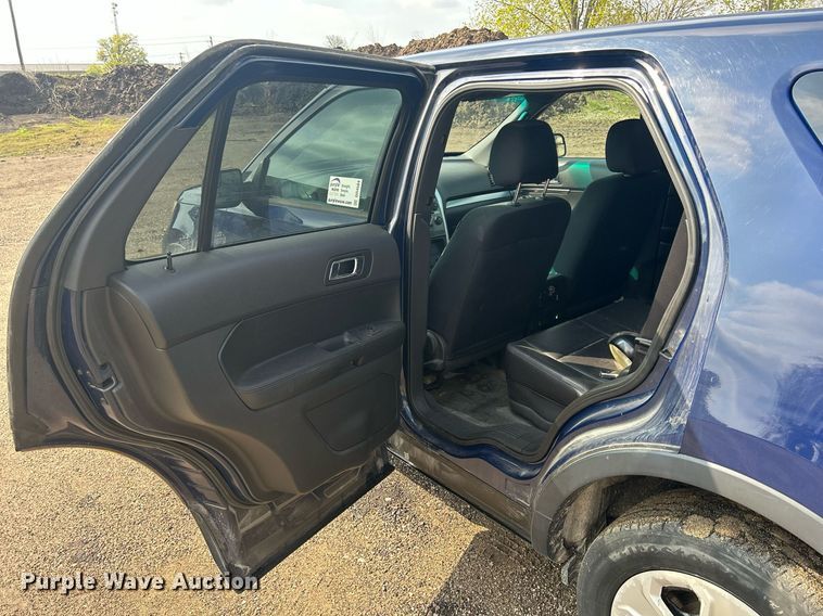 image for item DR4584 2013 Ford Explorer Police Interceptor  SUV