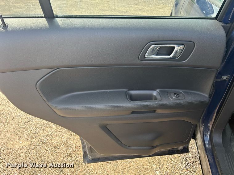 image for item DR4584 2013 Ford Explorer Police Interceptor  SUV