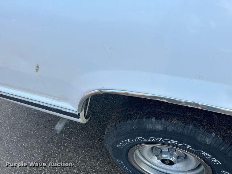 image for item DR4585 1997 Chevrolet C1500  pickup truck