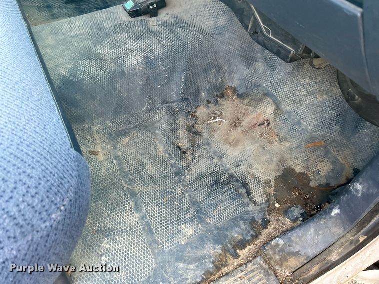 image for item DR4585 1997 Chevrolet C1500  pickup truck