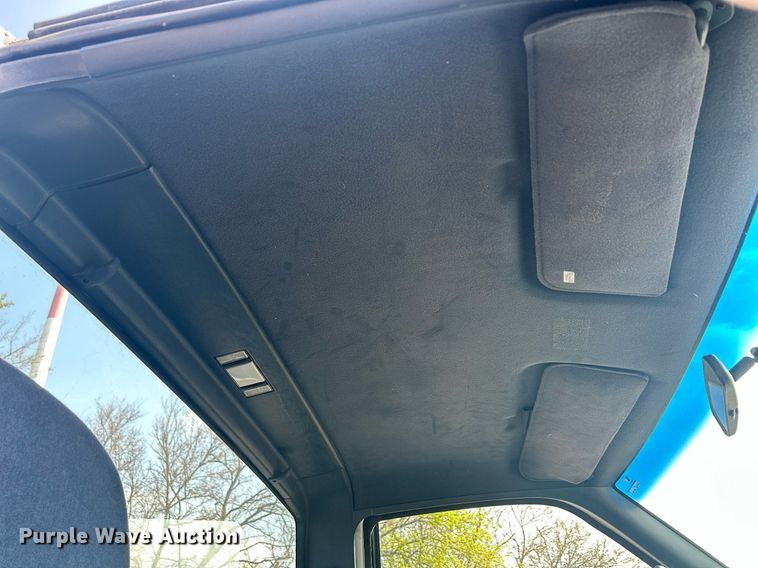 image for item DR4585 1997 Chevrolet C1500  pickup truck