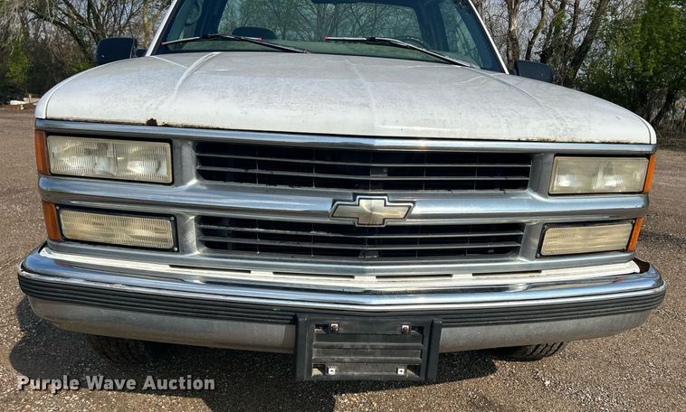 image for item DR4585 1997 Chevrolet C1500  pickup truck