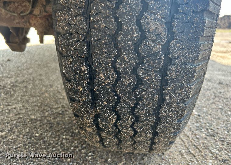 image for item DR4585 1997 Chevrolet C1500  pickup truck