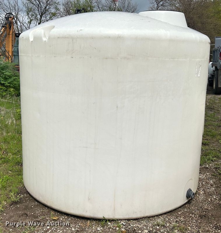 image for item DR4588 Tank