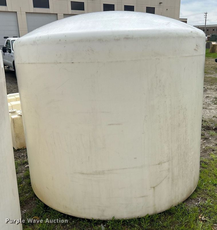 image for item DR4588 Tank