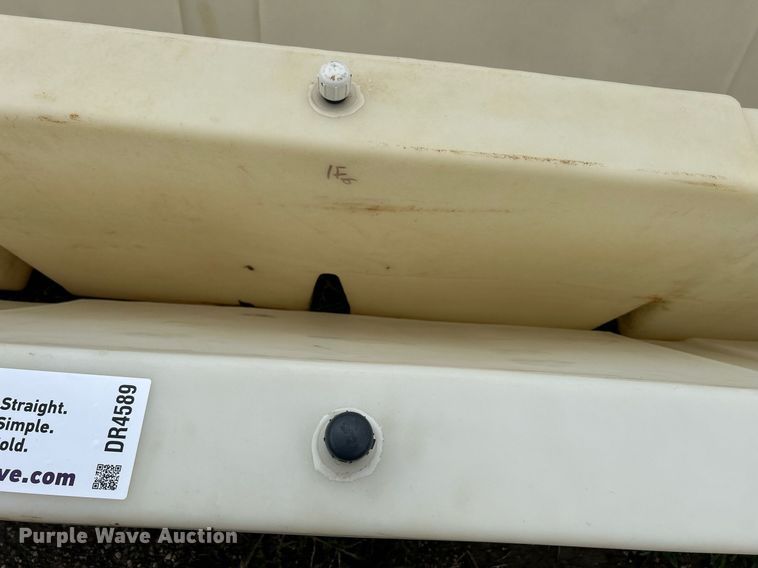 image for item DR4589 (2) barricades