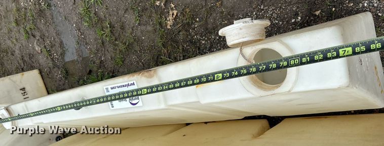 image for item DR4589 (2) barricades