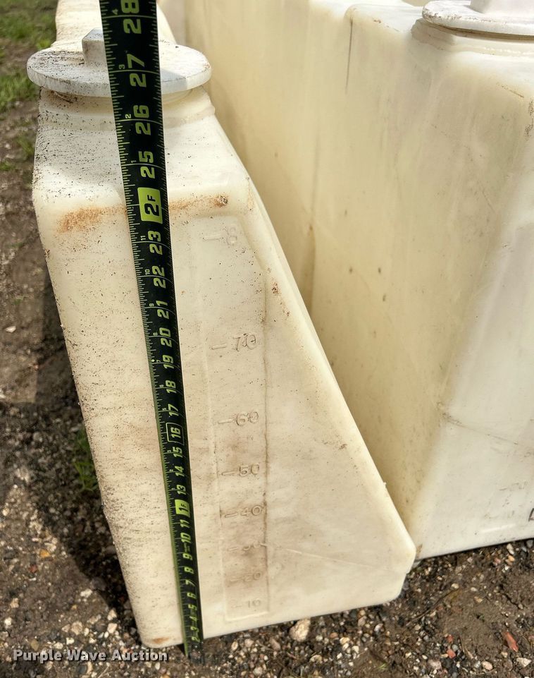 image for item DR4591 (2) barricades