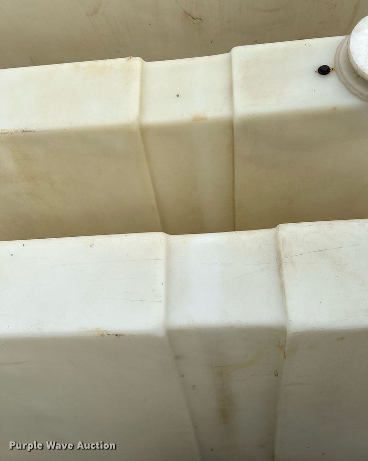 image for item DR4592 (2) barricades