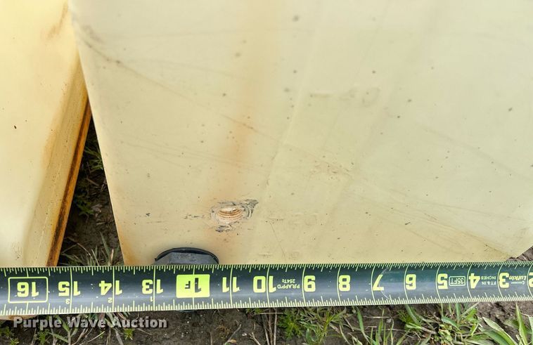 image for item DR4592 (2) barricades