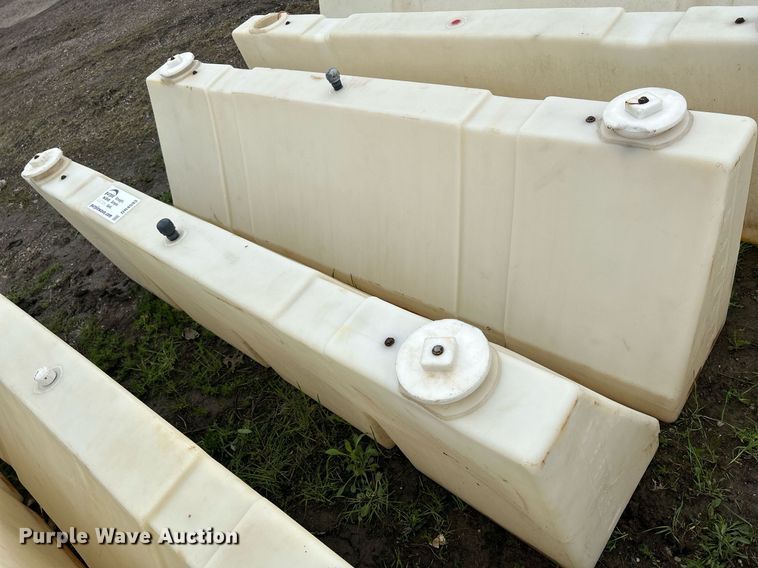 image for item DR4593 (2) barricades