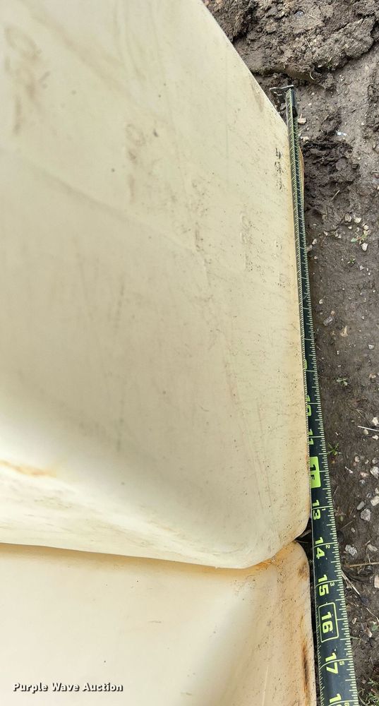 image for item DR4593 (2) barricades