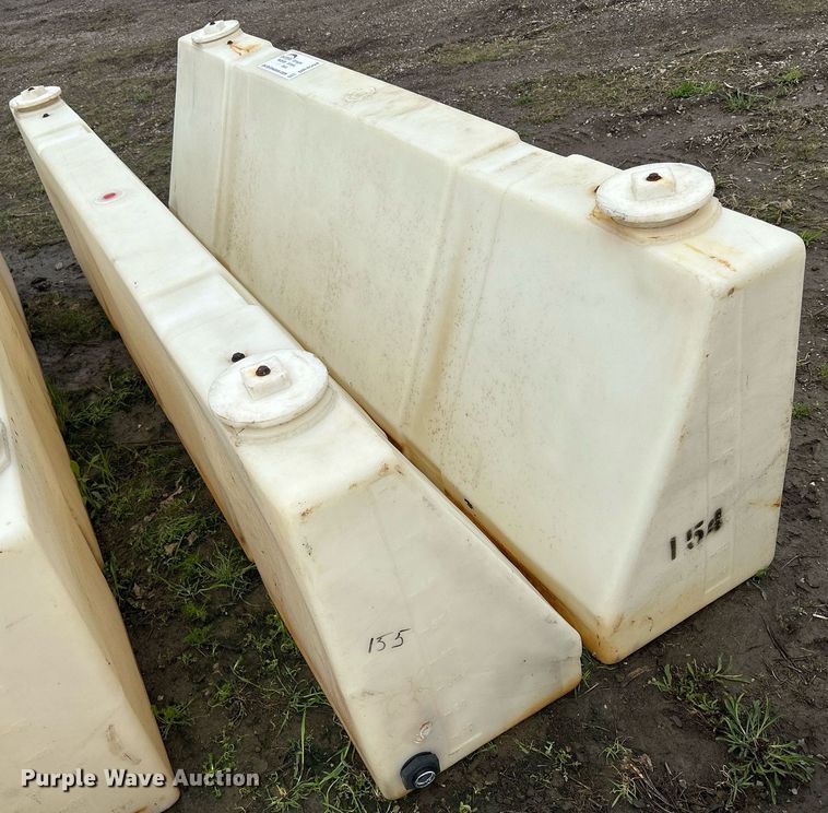 image for item DR4594 (2) barricades