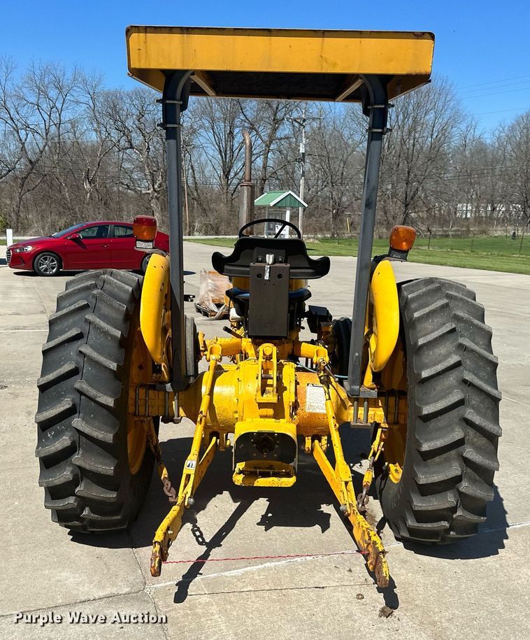 image for item DR5147 1993 Ford 3430  tractor