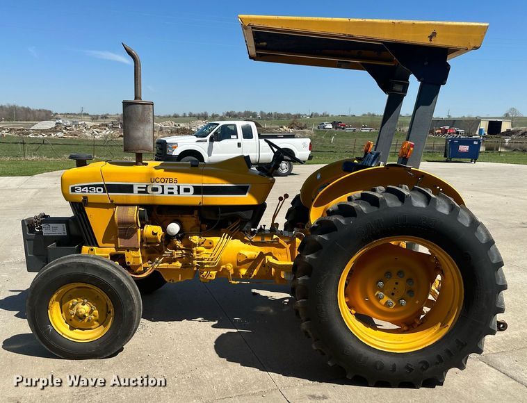 image for item DR5147 1993 Ford 3430  tractor