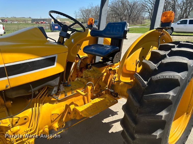 image for item DR5147 1993 Ford 3430  tractor