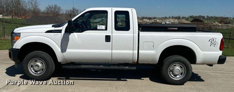 image for item DR5148 2015 Ford F250 Super Duty  SuperCab pickup truck