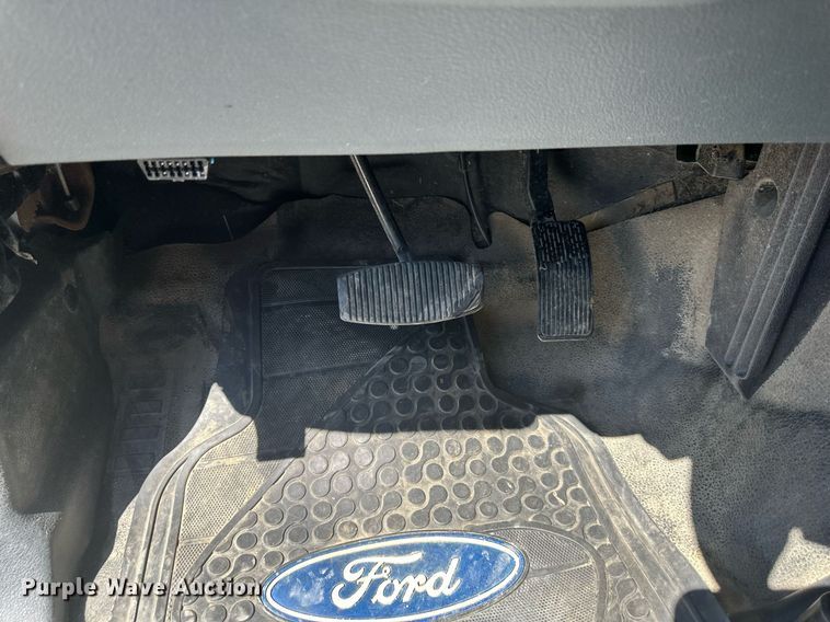 image for item DR5148 2015 Ford F250 Super Duty  SuperCab pickup truck