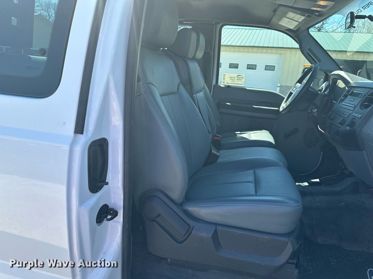 image for item DR5148 2015 Ford F250 Super Duty  SuperCab pickup truck