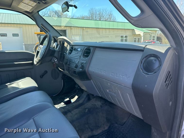 image for item DR5148 2015 Ford F250 Super Duty  SuperCab pickup truck