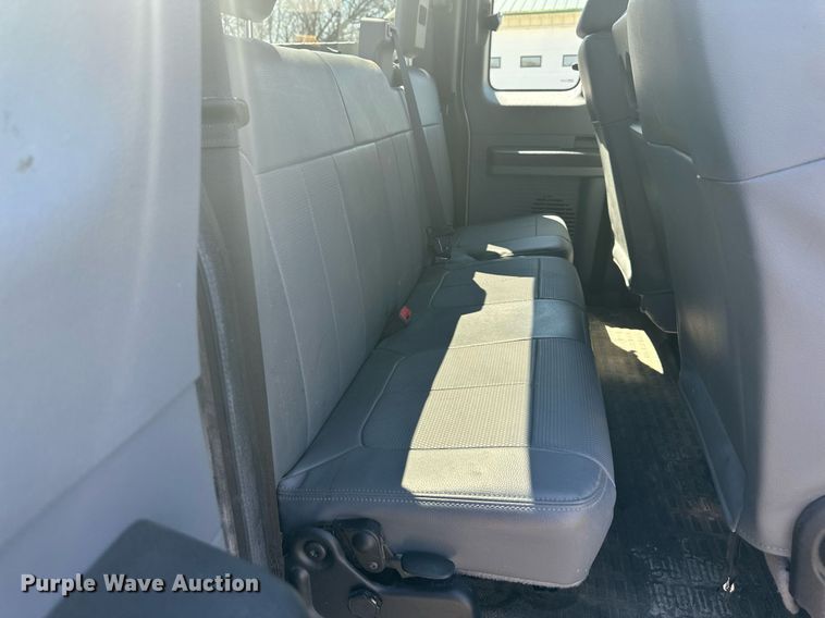 image for item DR5148 2015 Ford F250 Super Duty  SuperCab pickup truck