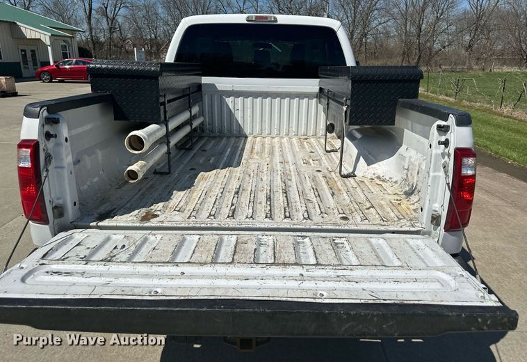 image for item DR5148 2015 Ford F250 Super Duty  SuperCab pickup truck