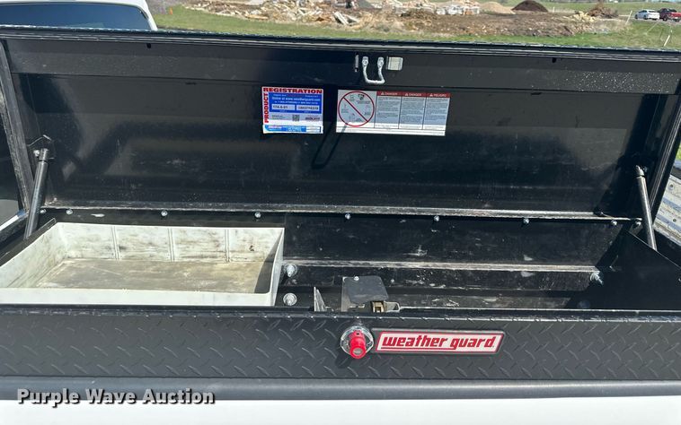 image for item DR5148 2015 Ford F250 Super Duty  SuperCab pickup truck