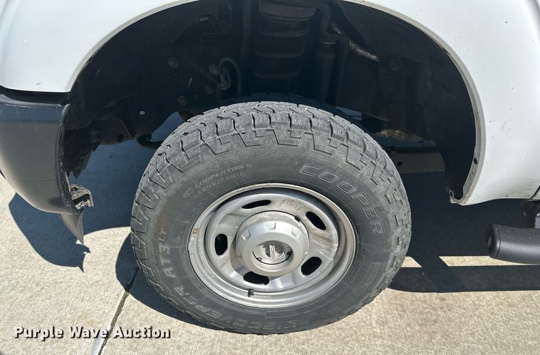 image for item DR5148 2015 Ford F250 Super Duty  SuperCab pickup truck