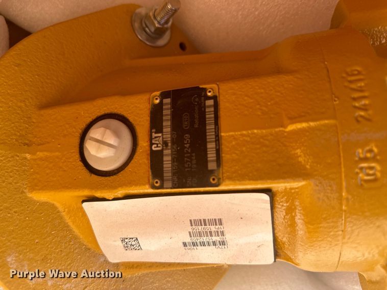 image for item DR5151 Caterpillar  hydraulic motor