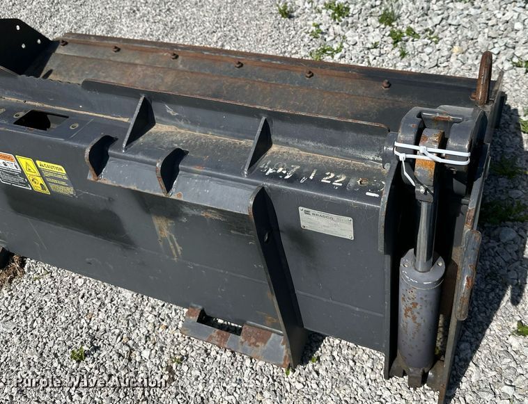 image for item DR5154 Bradco  Bradco 72" W 4-in-1 skid steer bucket