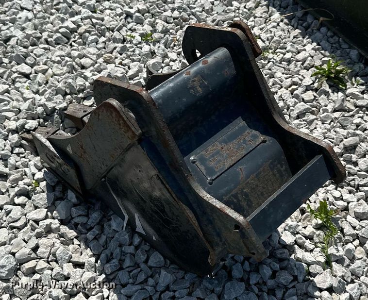 image for item DR5156 Bobcat  excavator bucket