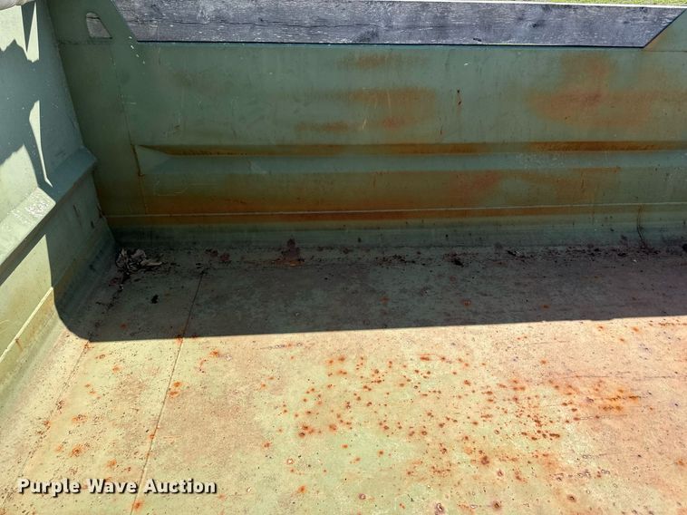 image for item DR5166 Dump bed