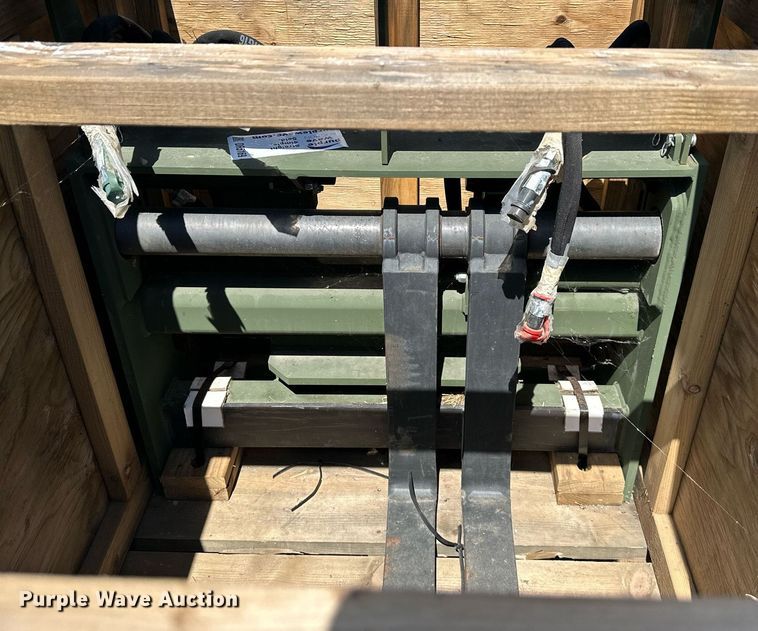 image for item DR5169 42" L forks