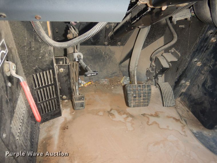 image for item HQ9575 2011 Blue Bird Vision  school bus