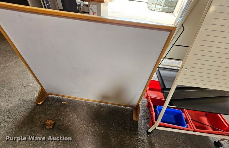 image for item IB9750 Office supplies and equipment