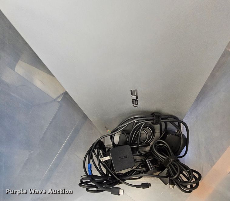 image for item IB9756 (9) Asus C302C laptops