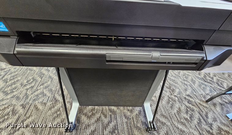 image for item IB9758 HP Designjet T520  printer