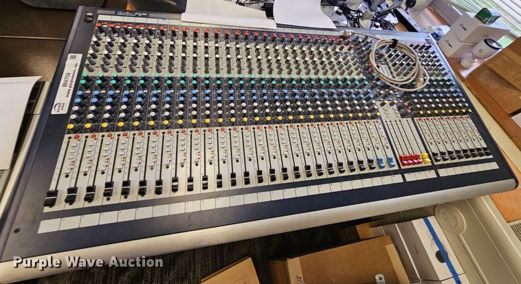 image for item IB9759 Soundcraft GB2  audio mixer