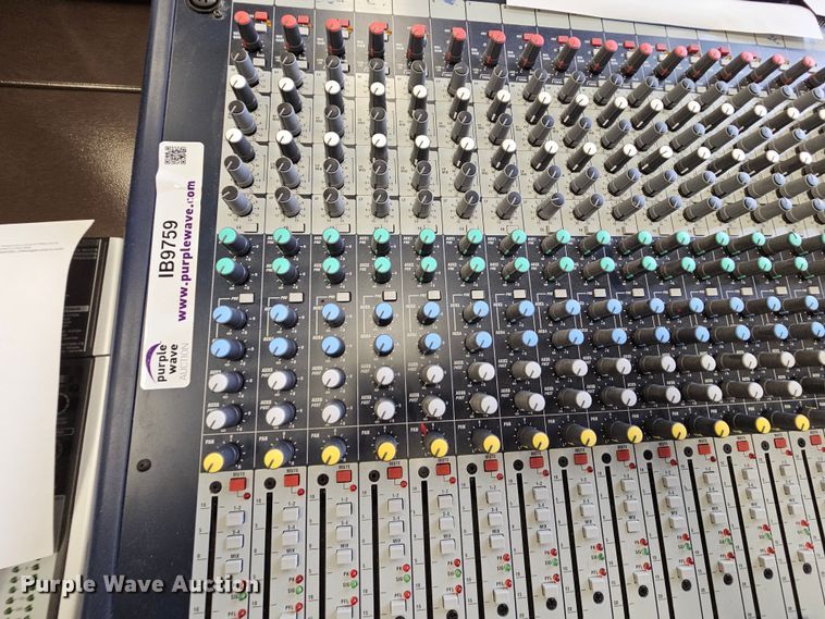 image for item IB9759 Soundcraft GB2  audio mixer
