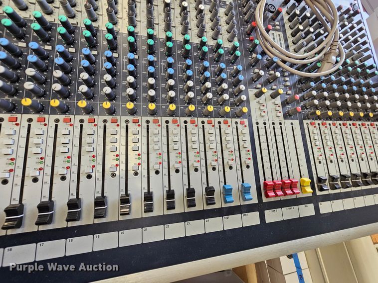 image for item IB9759 Soundcraft GB2  audio mixer