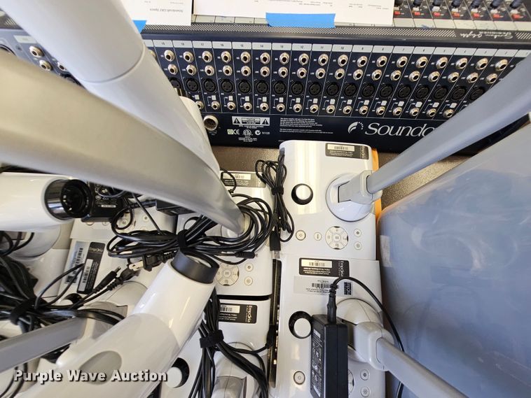 image for item IB9761 (13) Elmo document cameras