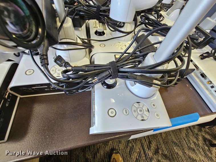 image for item IB9761 (13) Elmo document cameras