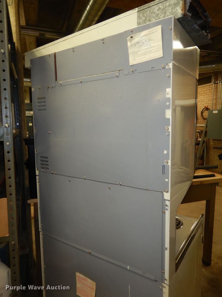 image for item IB9776 Hotpoint double oven