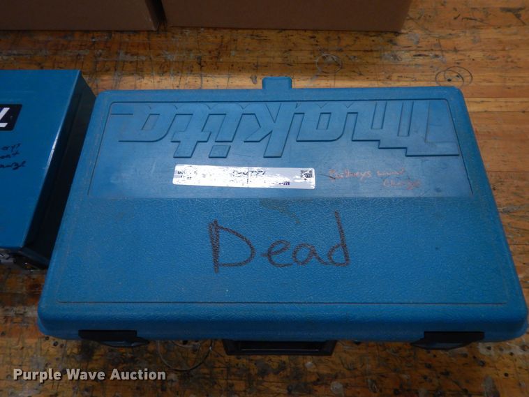 image for item IB9777 (2) Makita drills