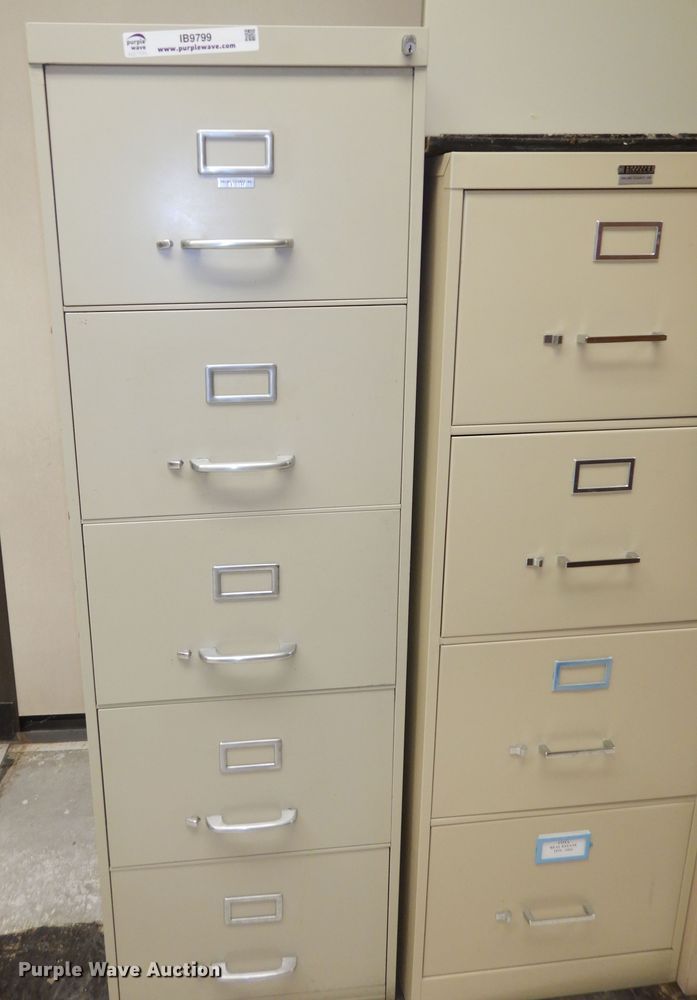 image for item IB9799 (6) file cabinets
