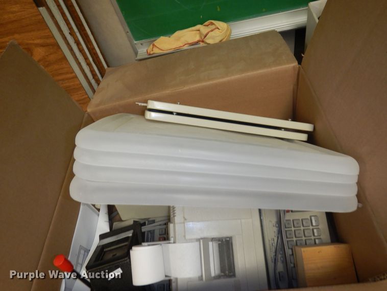 image for item IB9803 Office supplies and equipment