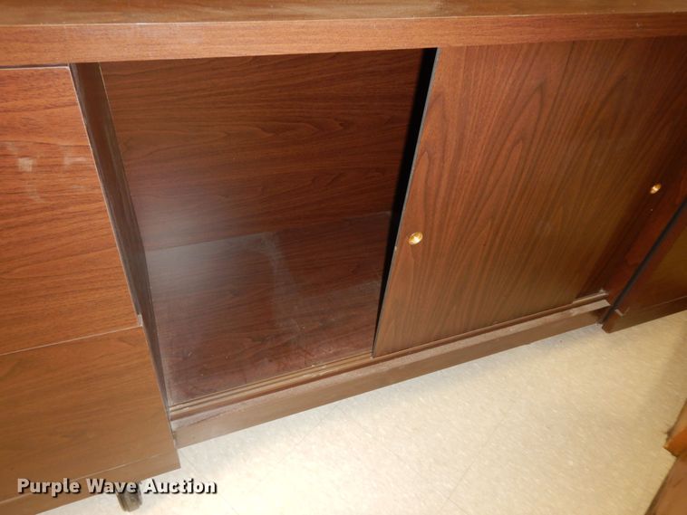 image for item IB9803 Office supplies and equipment